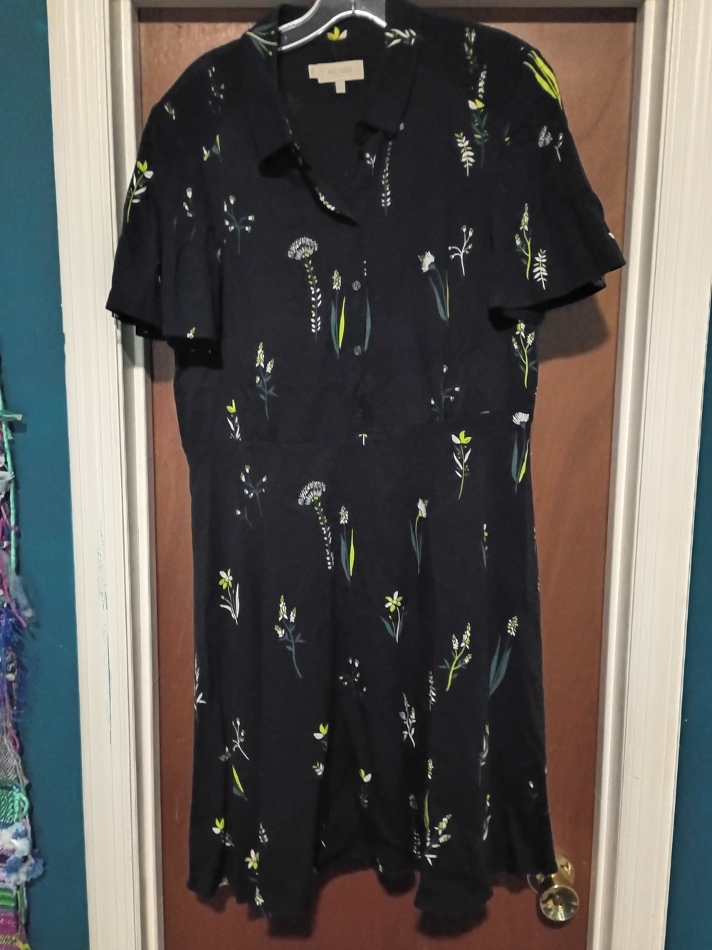 Women's Navy Floral Collared Midi Dress